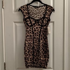 NWT Forever 21 Leopard mini stress S/P